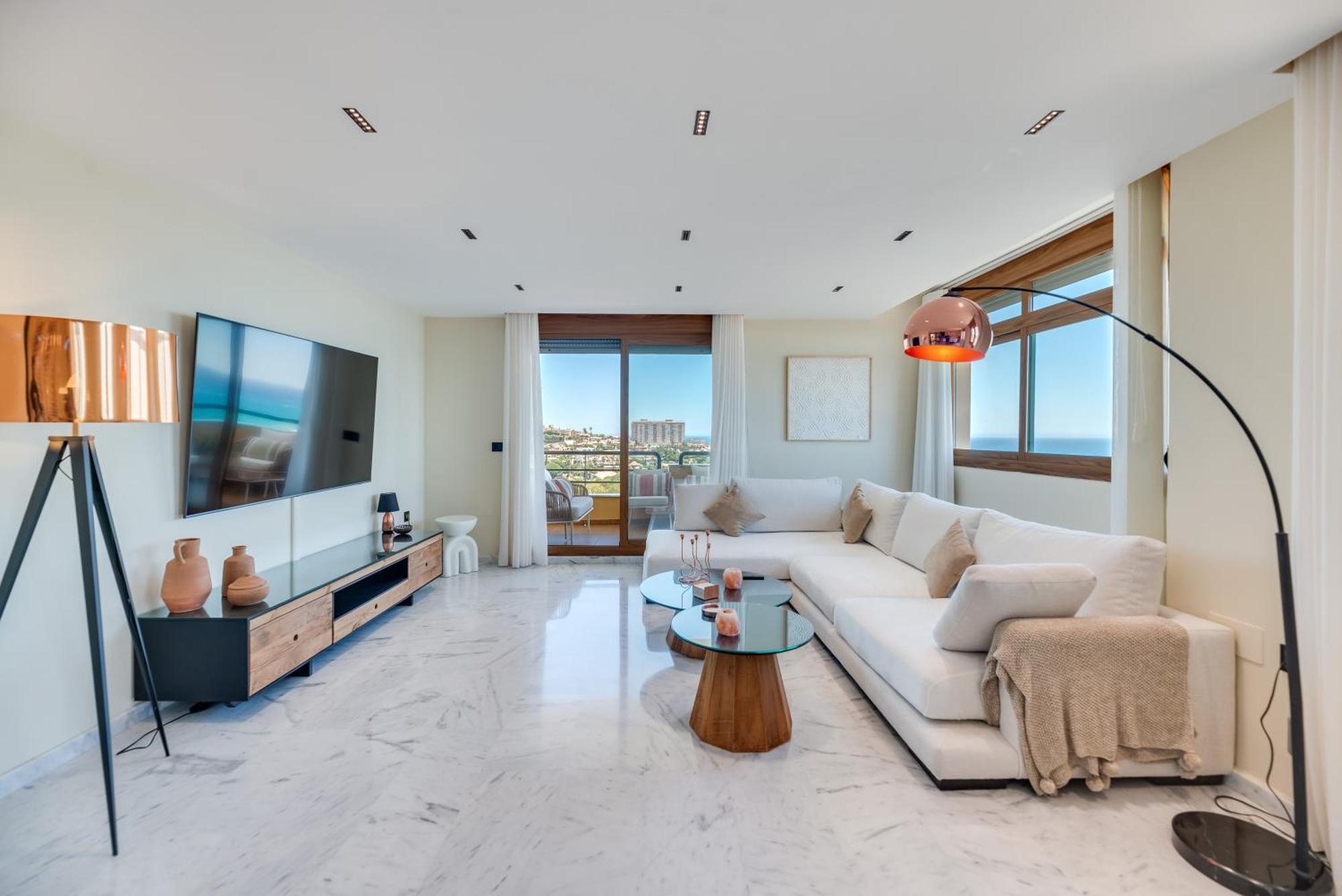 Luxury 4Bdr Penthouse With Sea Views Daire Benalmádena Dış mekan fotoğraf