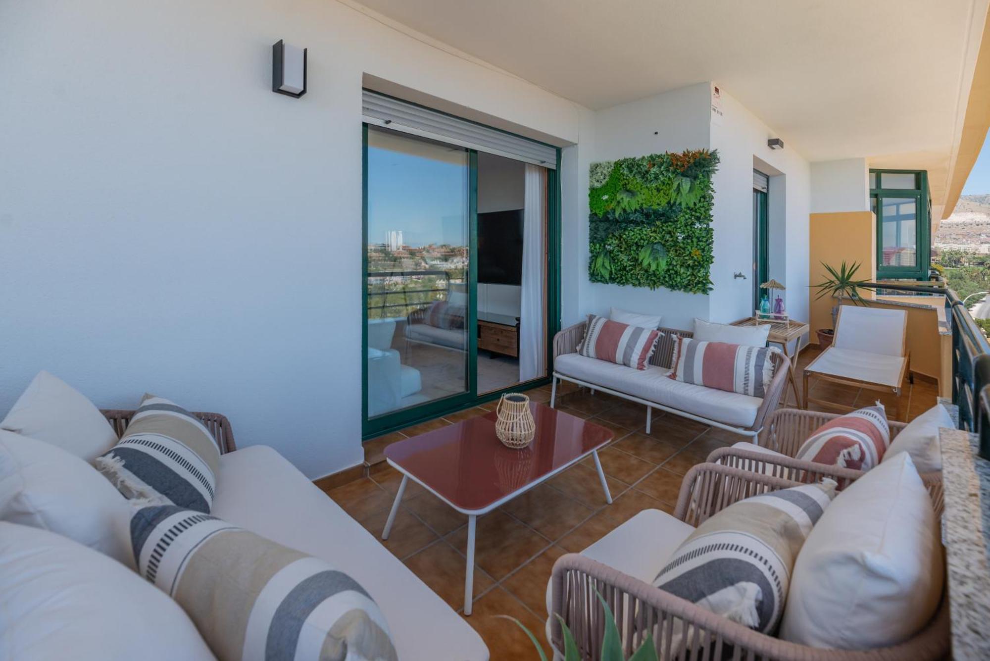 Luxury 4Bdr Penthouse With Sea Views Daire Benalmádena Dış mekan fotoğraf